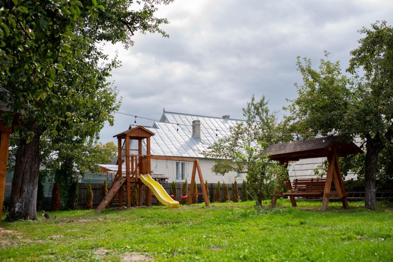 Casa Strabunicului Partestii de Sus (Suceava) Exterior foto