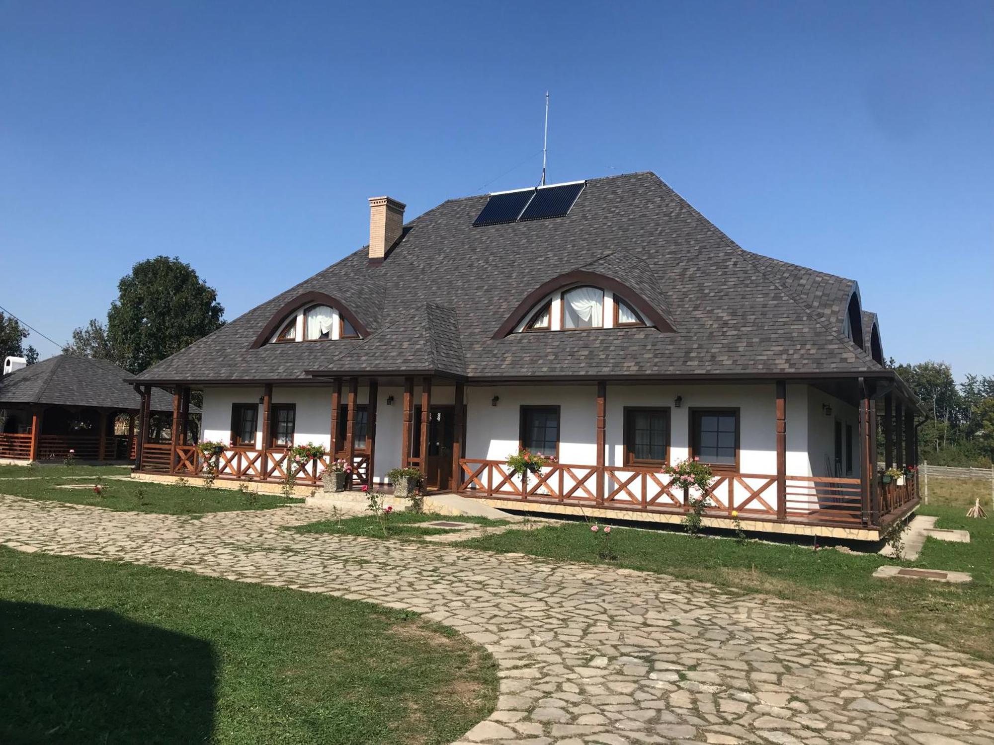 Casa Strabunicului Partestii de Sus (Suceava) Exterior foto