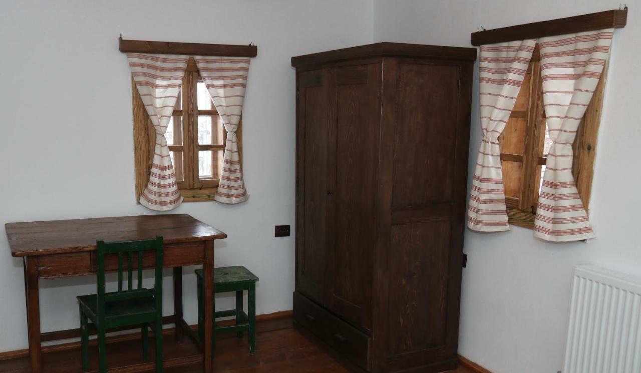 Casa Strabunicului Partestii de Sus (Suceava) Exterior foto