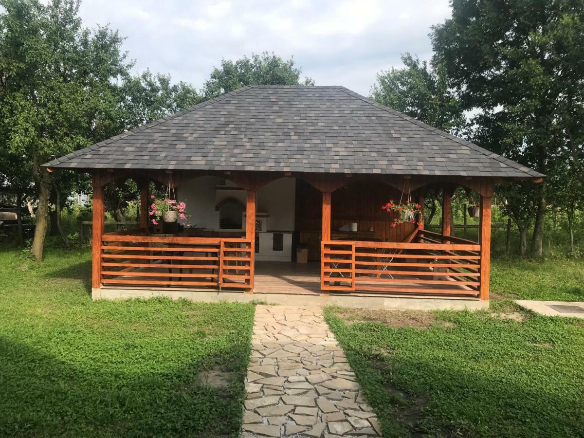 Casa Strabunicului Partestii de Sus (Suceava) Exterior foto
