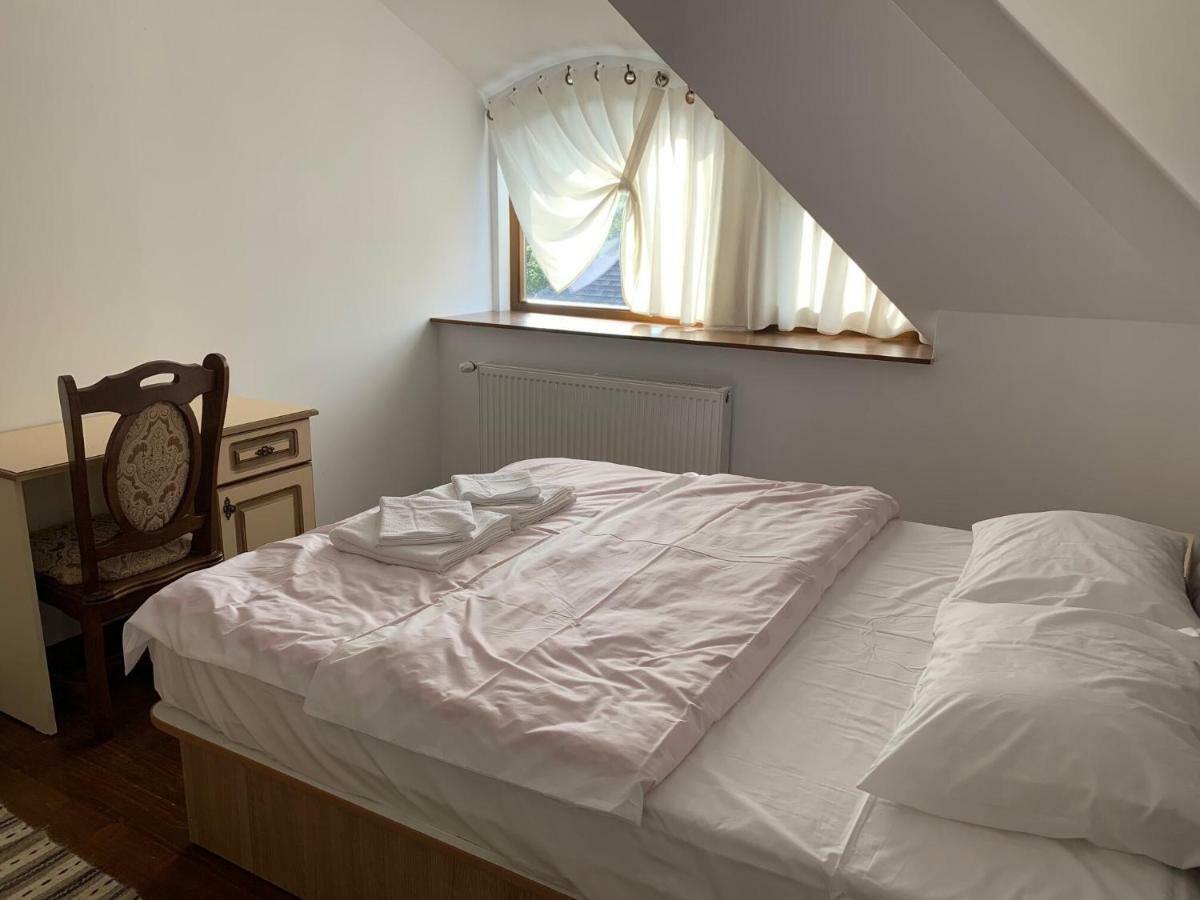 Casa Strabunicului Partestii de Sus (Suceava) Exterior foto